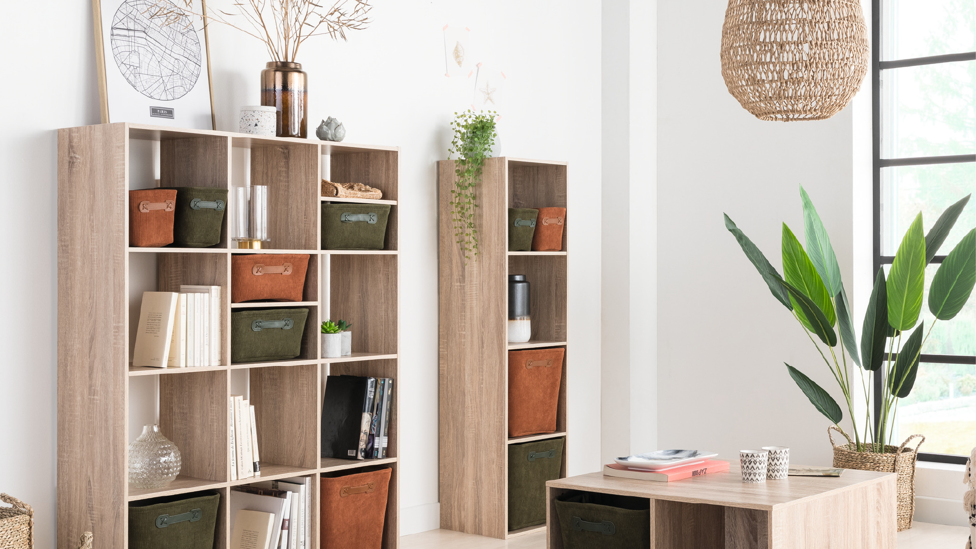 /on/demandware.static/-/Sites-homa-storefront-pt/default/dw7707e1cb/Arrumação-Roupeiros e closet_20240124 textos SEO páginas categorias.jpg